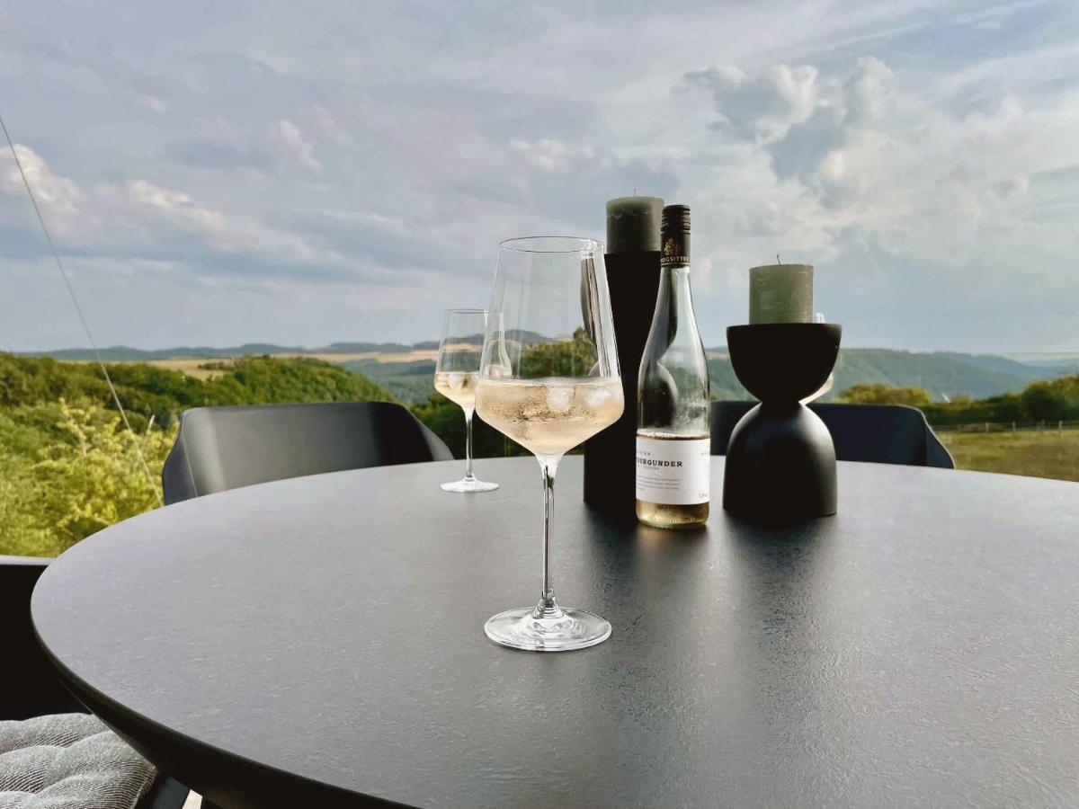 Luxapart Eifel Mit Privater Sauna Harscheid Luaran gambar