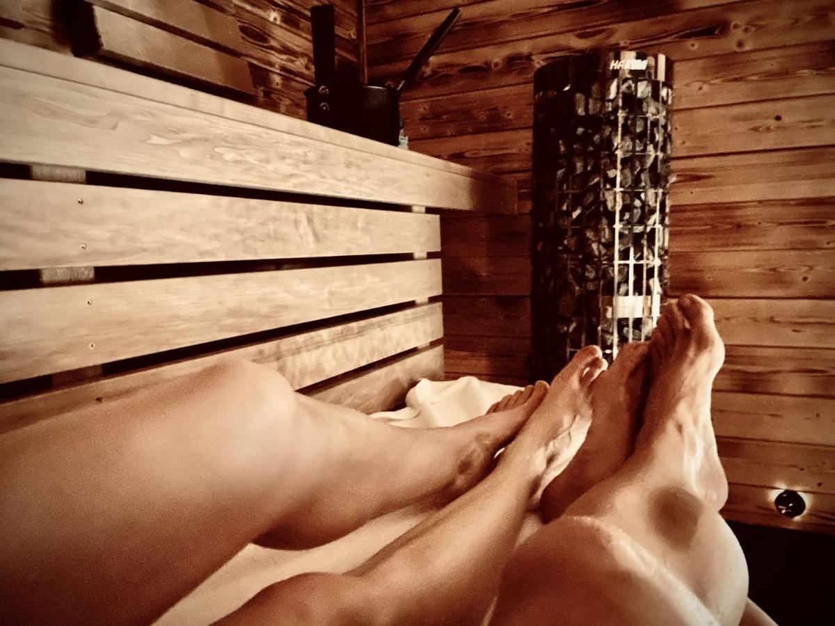 Luxapart Eifel Mit Privater Sauna Harscheid Luaran gambar